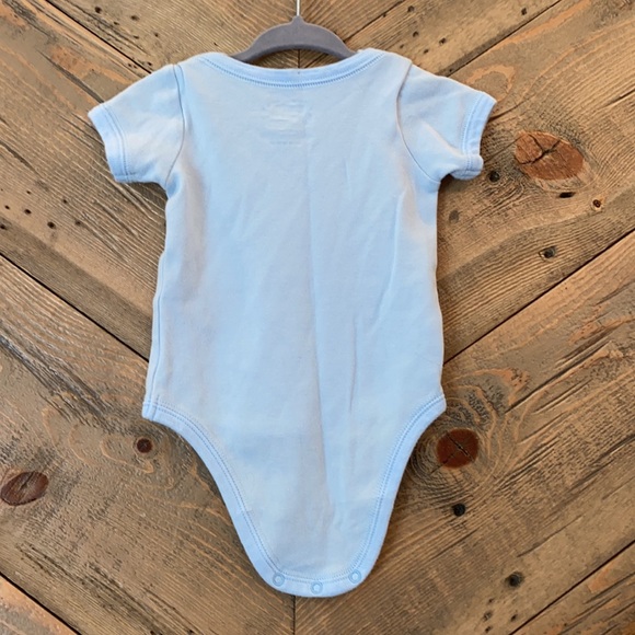 Narwhal Onesie Light Blue 0-3m - Picture 3 of 4